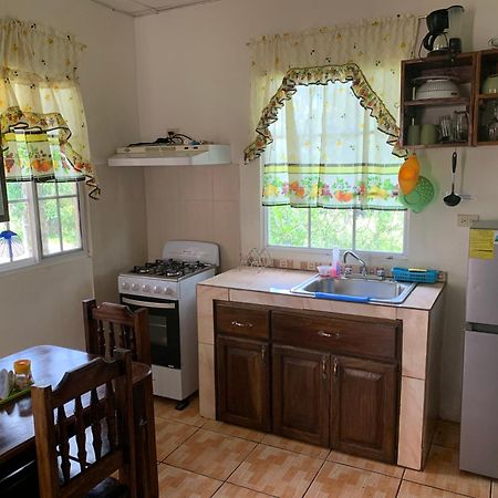 Linda Vista Cabins 下博克特 外观 照片