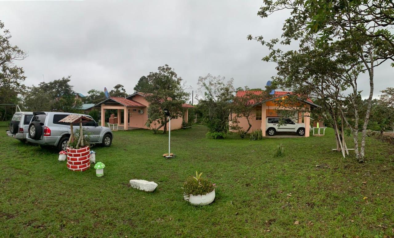 Linda Vista Cabins 下博克特 外观 照片